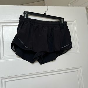 Lululemon medium black shorts
